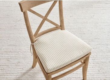 Cojín silla cuadrado con encajes