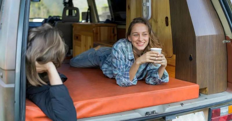 ¿Cuáles son las mejores espumas para mantener tu camper bien aislada?