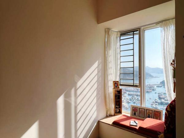 Cómo crear un rincón de lectura acogedor con cojines, almohadas y detalles únicos