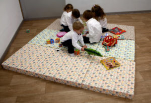 Petit matelas pliable pour enfants